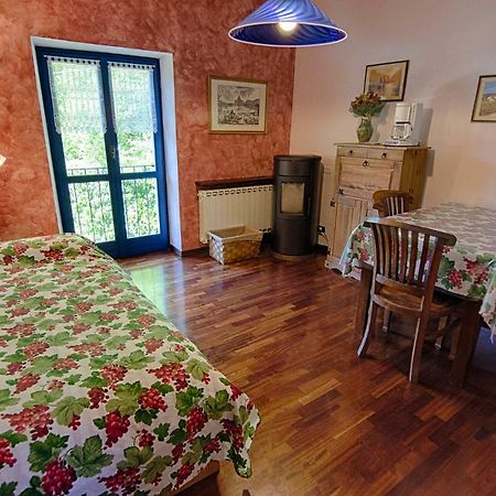 B&B Il Sole Delle Rive Sinio Exterior foto